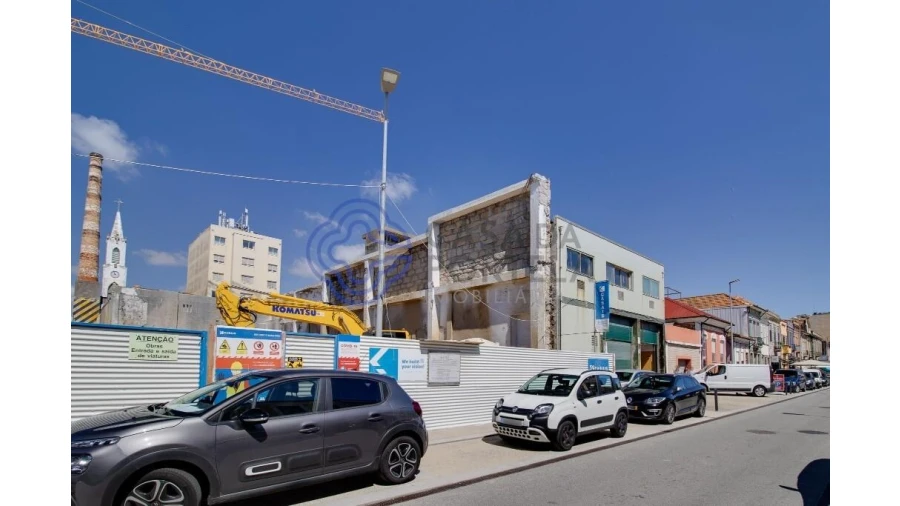 Armazém para Venda em Matosinhos e Leça da Palmeira Foto 6