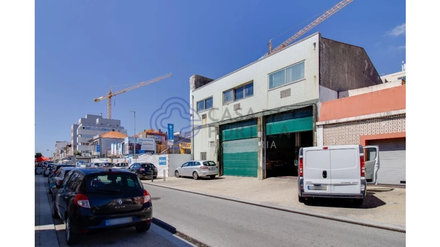 Armazém para Venda em Matosinhos e Leça da Palmeira Foto 5
