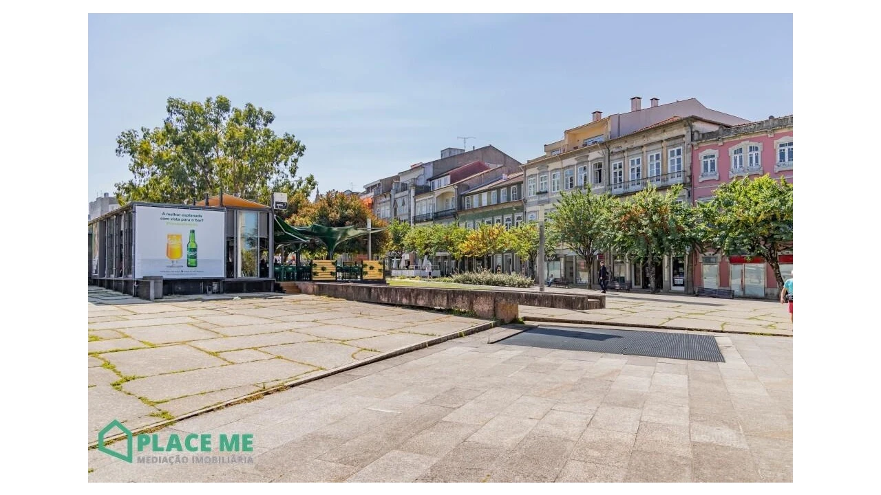 Loja para Arrendamento em Braga (São José de São Lázaro e São João do Souto) Foto 3