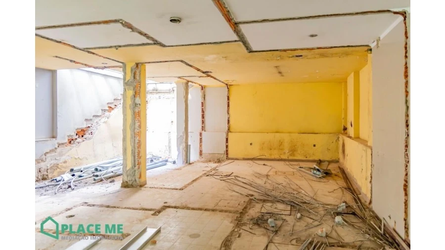 Loja para Arrendamento em Braga (São José de São Lázaro e São João do Souto) Foto 11