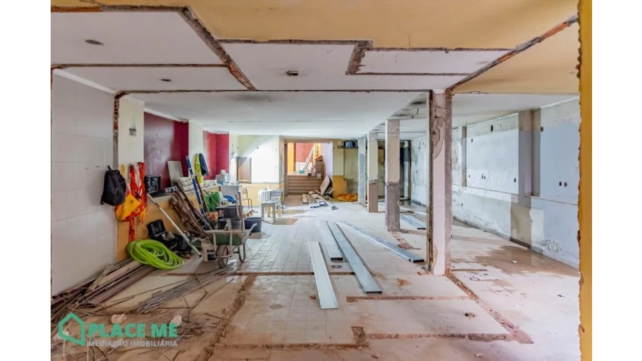 Loja para Arrendamento em Braga (São José de São Lázaro e São João do Souto) Foto 15