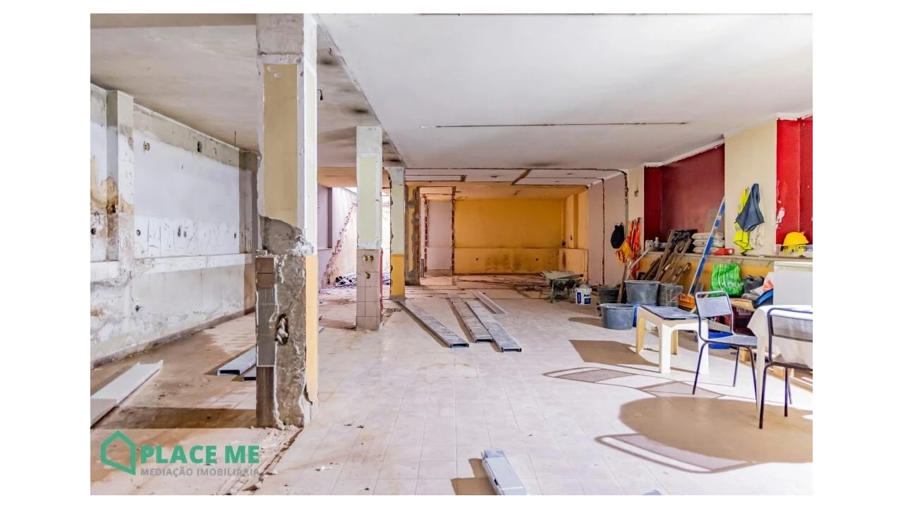 Loja para Arrendamento em Braga (São José de São Lázaro e São João do Souto) Foto 10