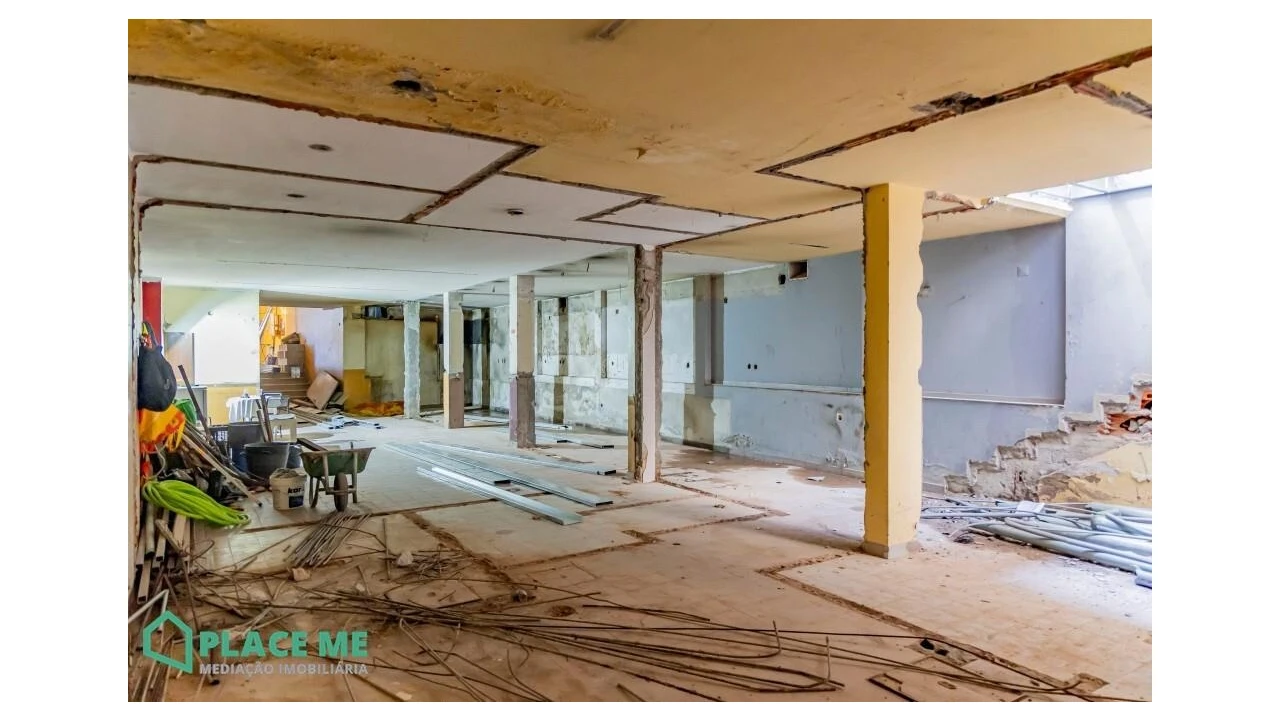 Loja para Arrendamento em Braga (São José de São Lázaro e São João do Souto) Foto 14