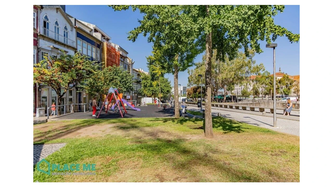 Loja para Arrendamento em Braga (São José de São Lázaro e São João do Souto) Foto 28