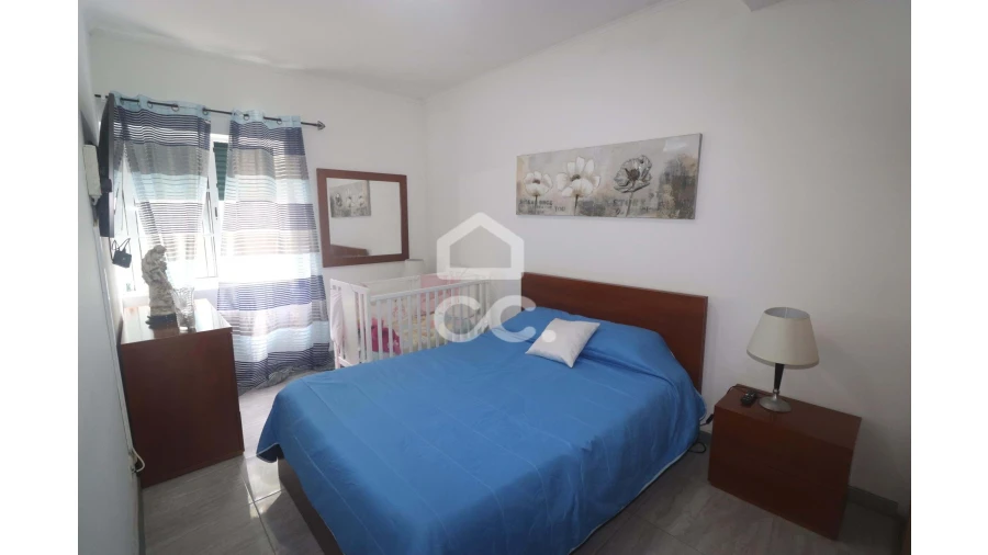 Apartamento T2 para Venda em Fajã de Baixo Foto 9