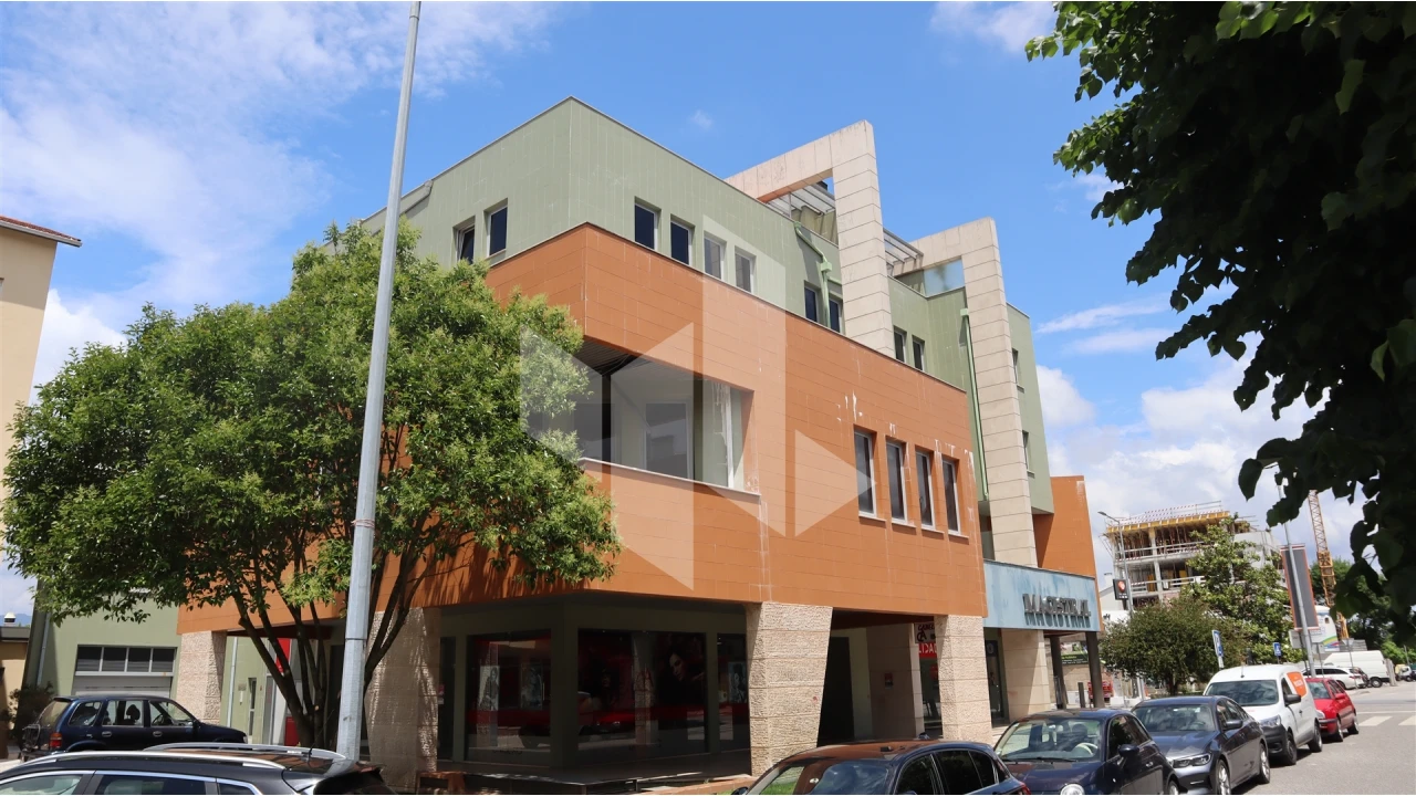 Loja para Venda em Tondela e Nandufe Foto 1