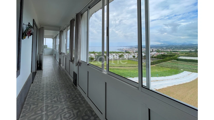 Moradia T3 para Venda em Lagoa (Santa Cruz) Foto 23