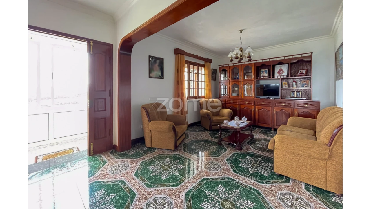 Moradia T3 para Venda em Lagoa (Santa Cruz) Foto 7