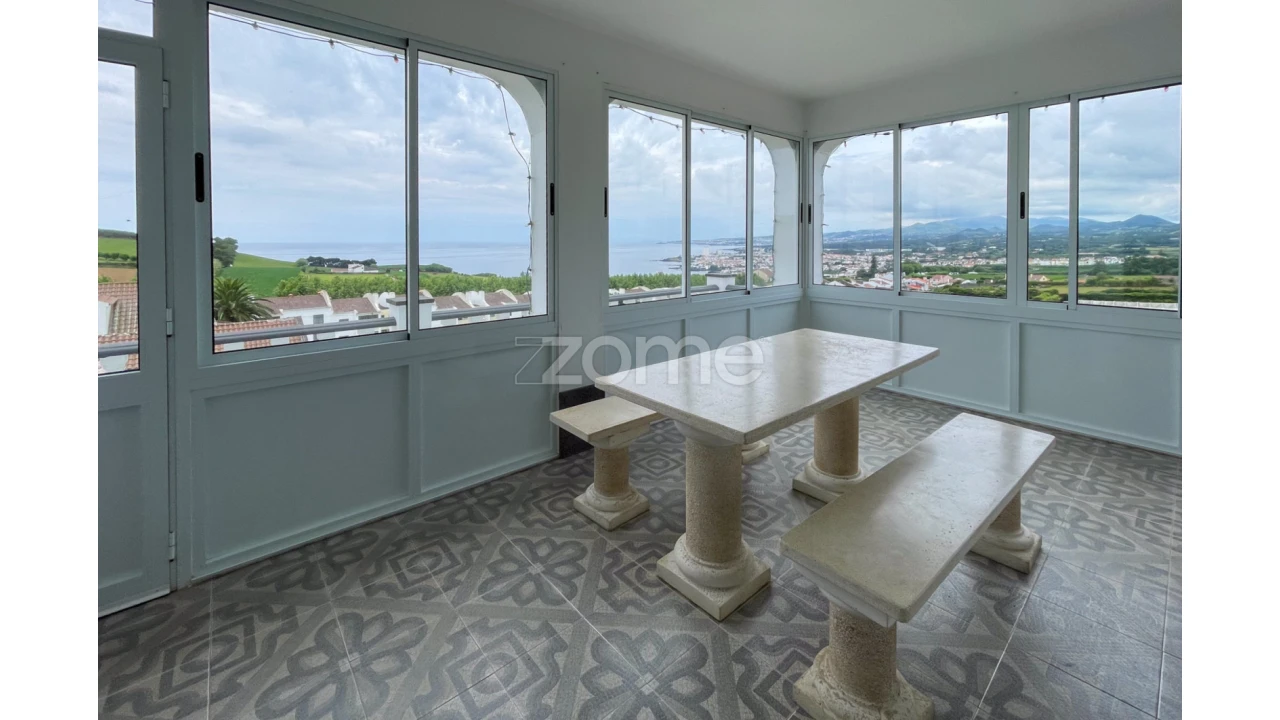 Moradia T3 para Venda em Lagoa (Santa Cruz) Foto 24