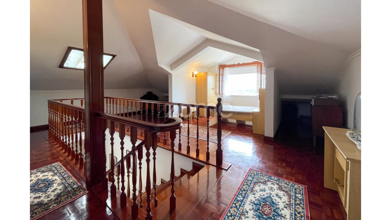 Moradia T3 para Venda em Lagoa (Santa Cruz) Foto 19