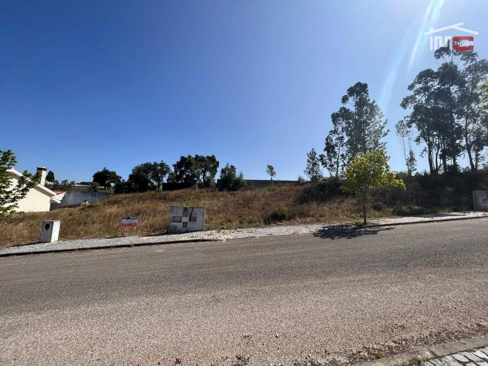 Terreno para Venda em Mouriscas Foto 2