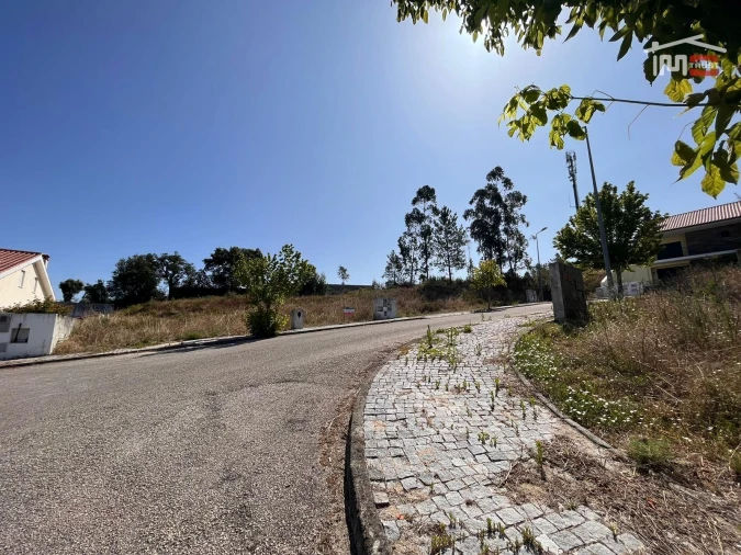 Terreno para Venda em Mouriscas Foto 3