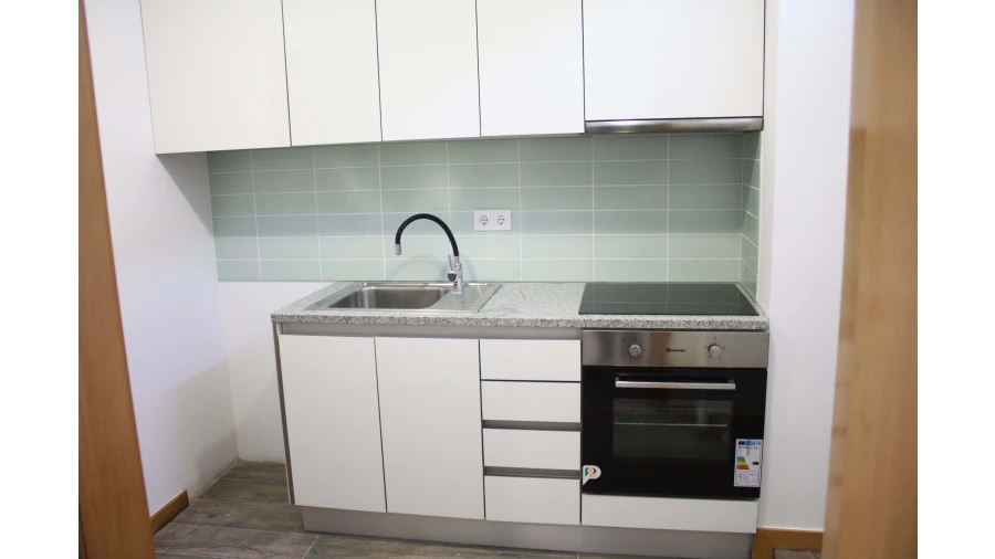 Prédio para Venda em Oliveira do Douro Foto 4