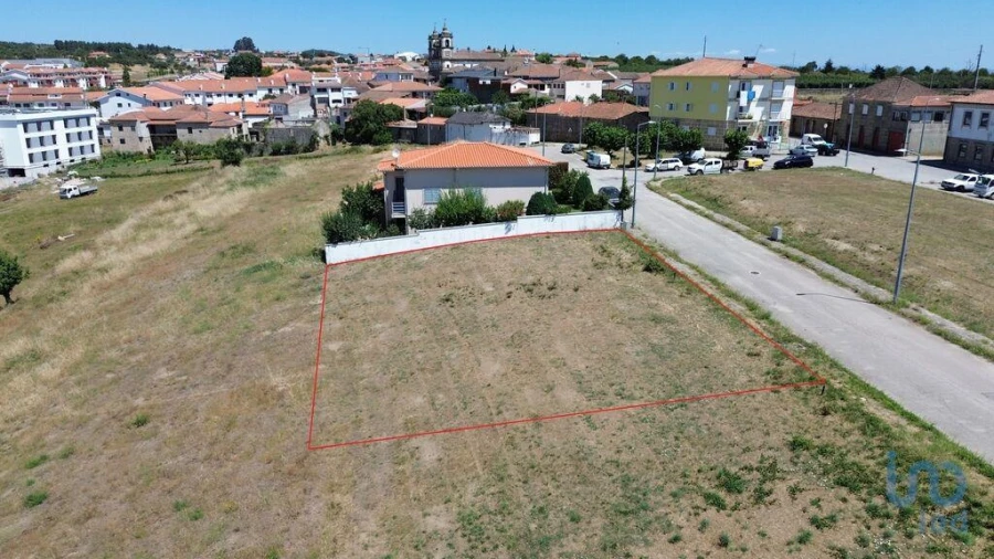 Terreno para Venda em Carrazedo de Montenegro e Curros Foto 3