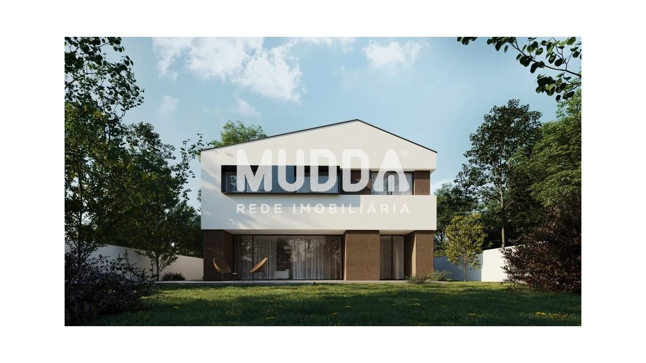 Moradia T4 para Venda em Santa Maria da Feira, Travanca, Sanfins e Espargo Foto 2