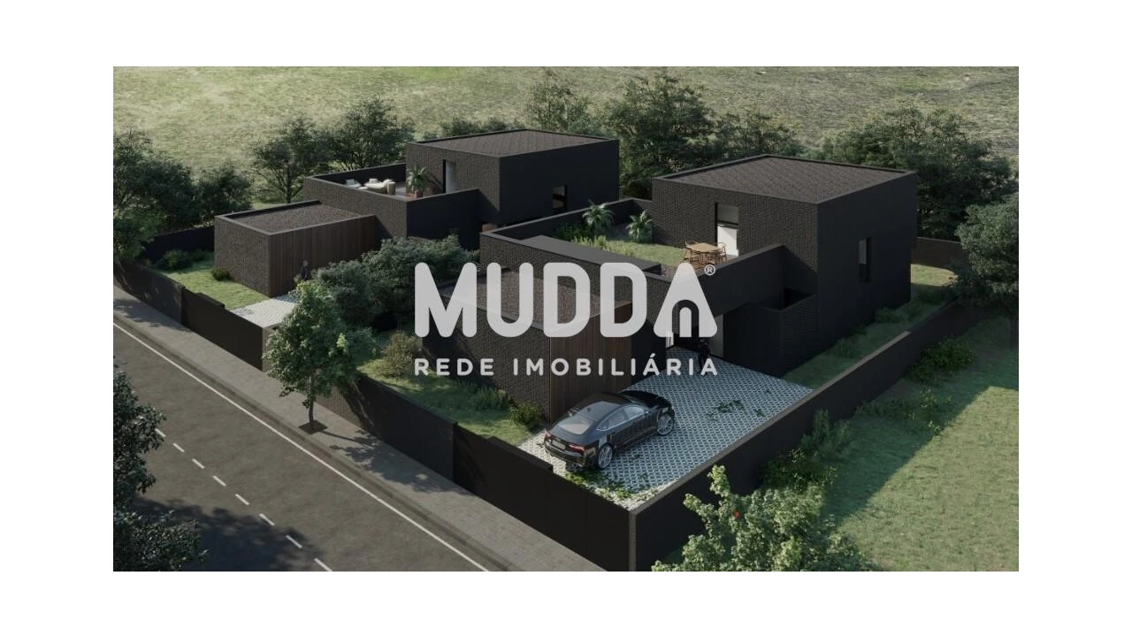Moradia T4 para Venda em Santa Maria da Feira, Travanca, Sanfins e Espargo Foto 1