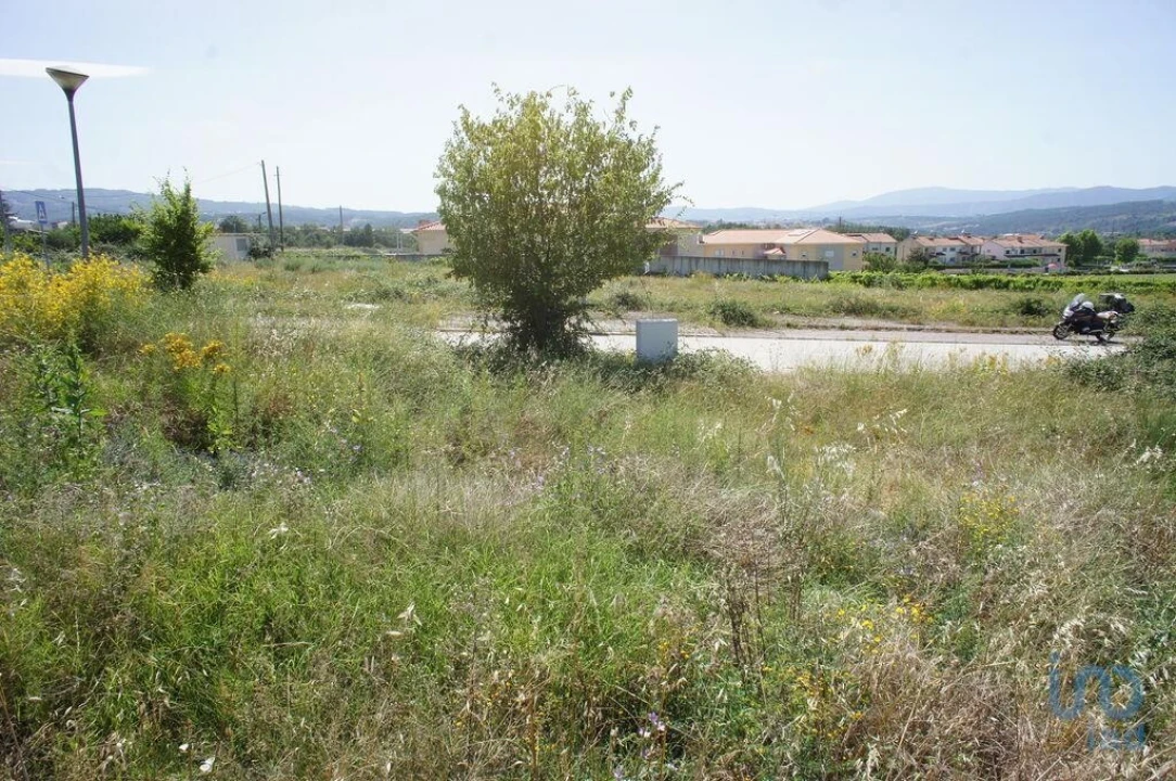 Terreno para Venda em Vilar de Nantes Foto 7