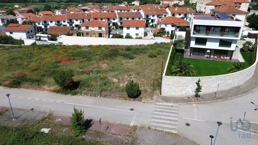 Terreno para Venda em Vilar de Nantes
