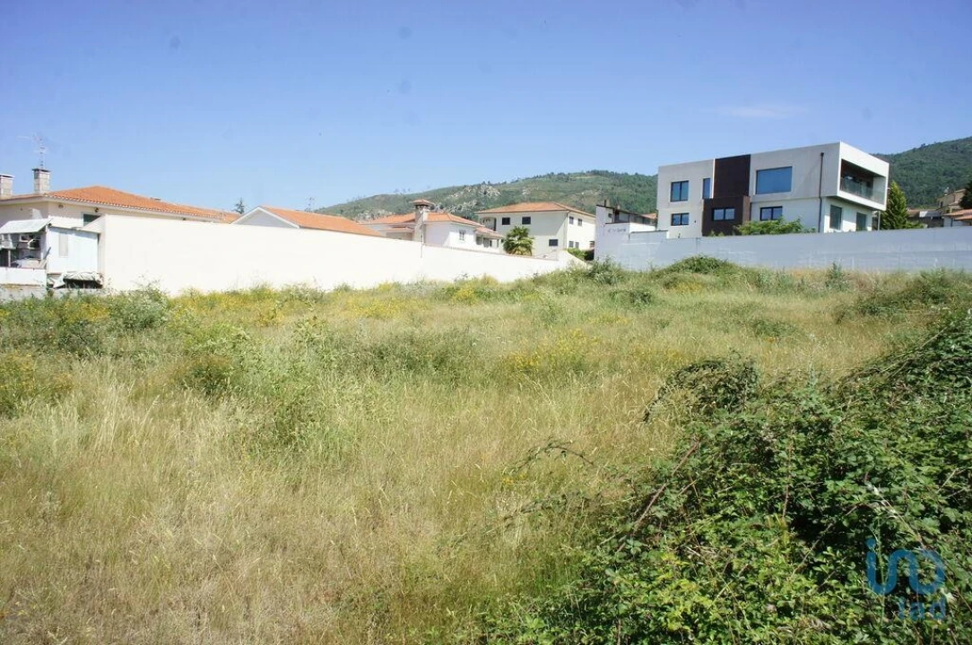 Terreno para Venda em Vilar de Nantes Foto 6