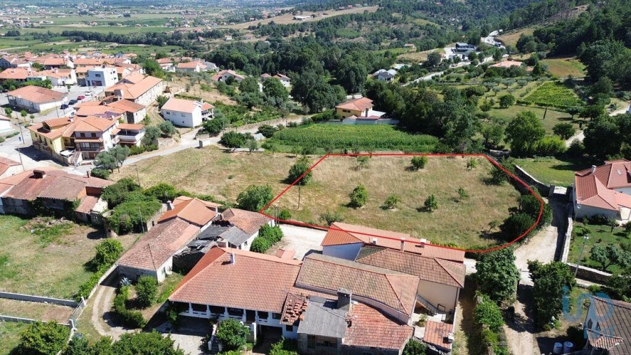 Terreno para Venda em Vilar de Nantes Foto 6