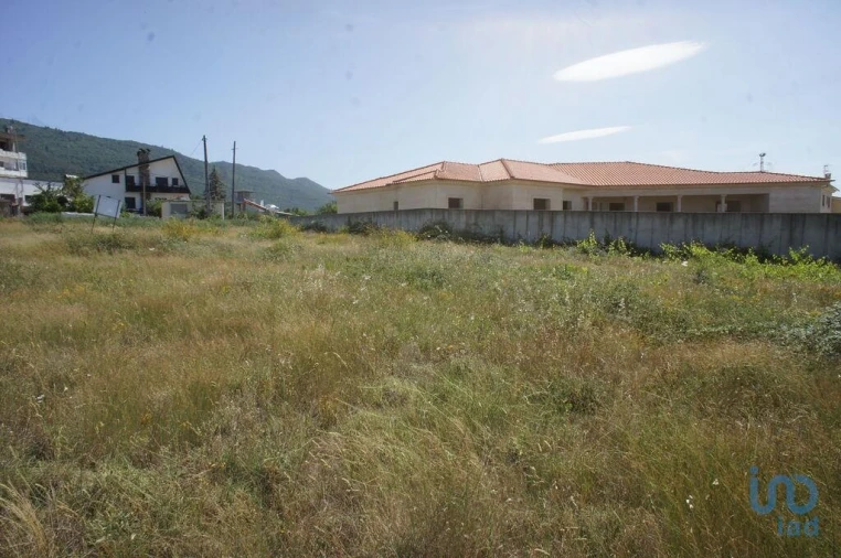 Terreno para Venda em Vilar de Nantes Foto 5