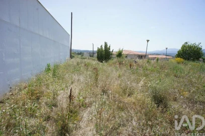 Terreno para Venda em Vilar de Nantes