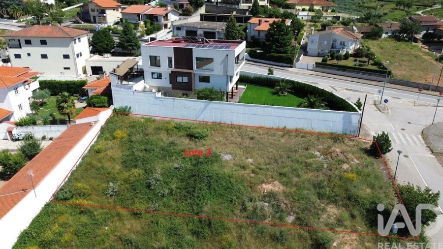 Terreno para Venda em Vilar de Nantes Foto 2