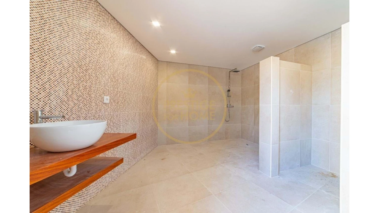 Moradia T4 para Venda em Arouca e Burgo Foto 19