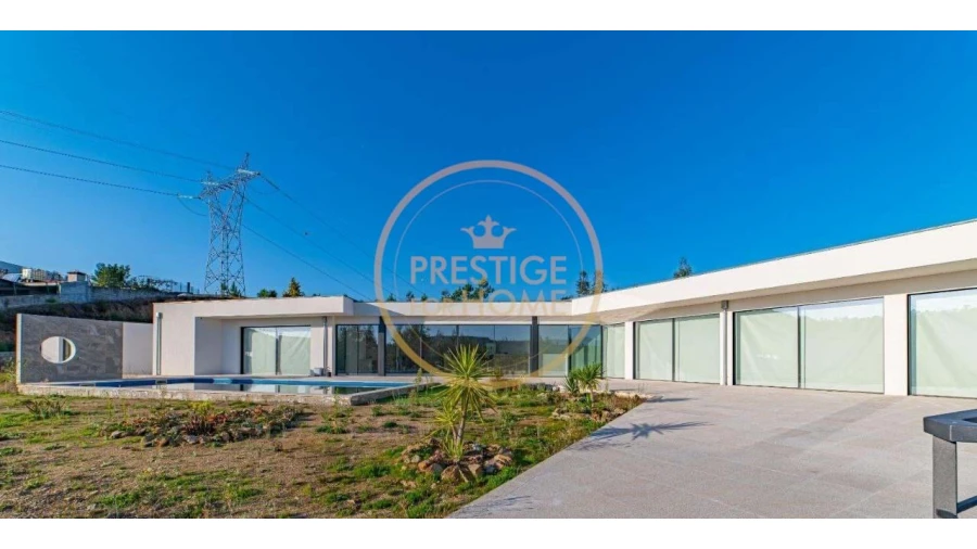 Moradia T4 para Venda em Arouca e Burgo Foto 14