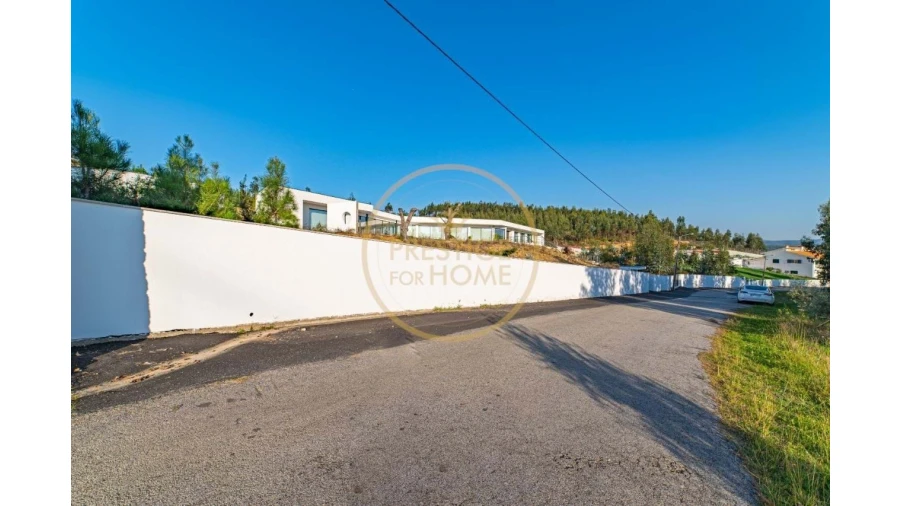 Moradia T4 para Venda em Arouca e Burgo Foto 23