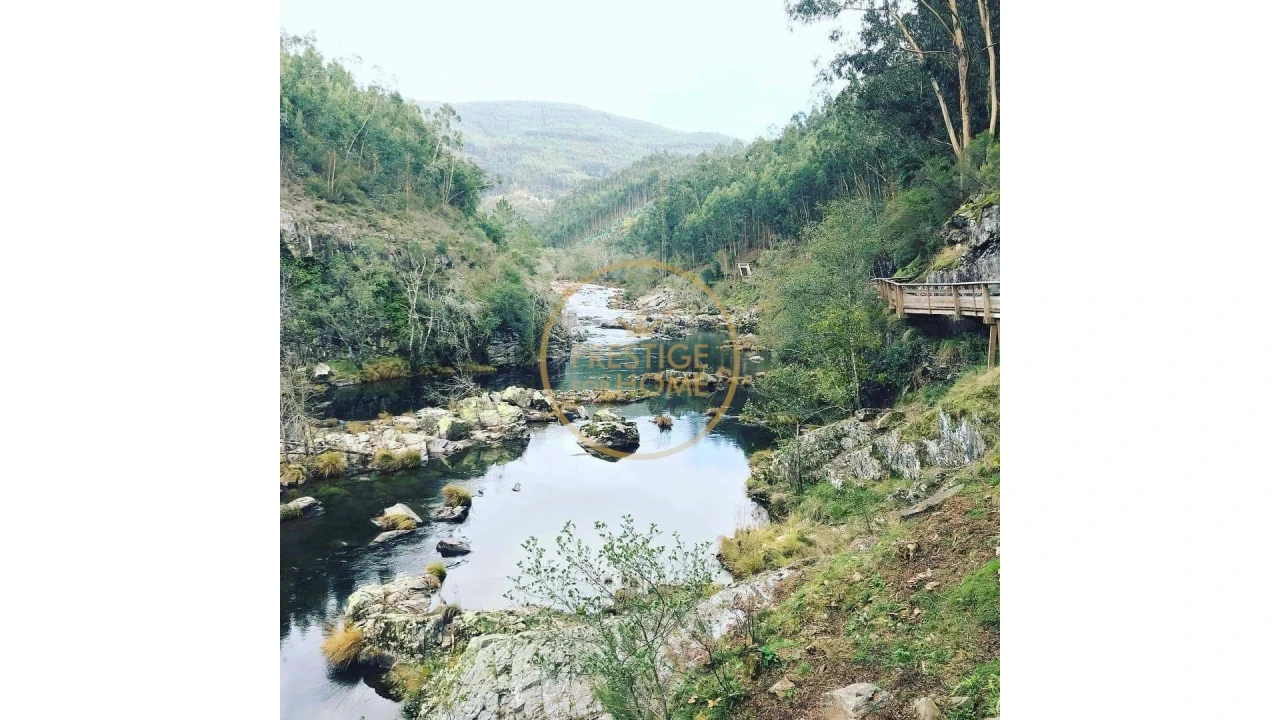 Moradia T4 para Venda em Arouca e Burgo Foto 30