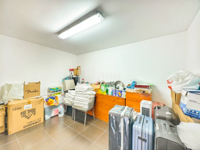 Moradia T4 para Venda em Queluz e Belas Foto 47