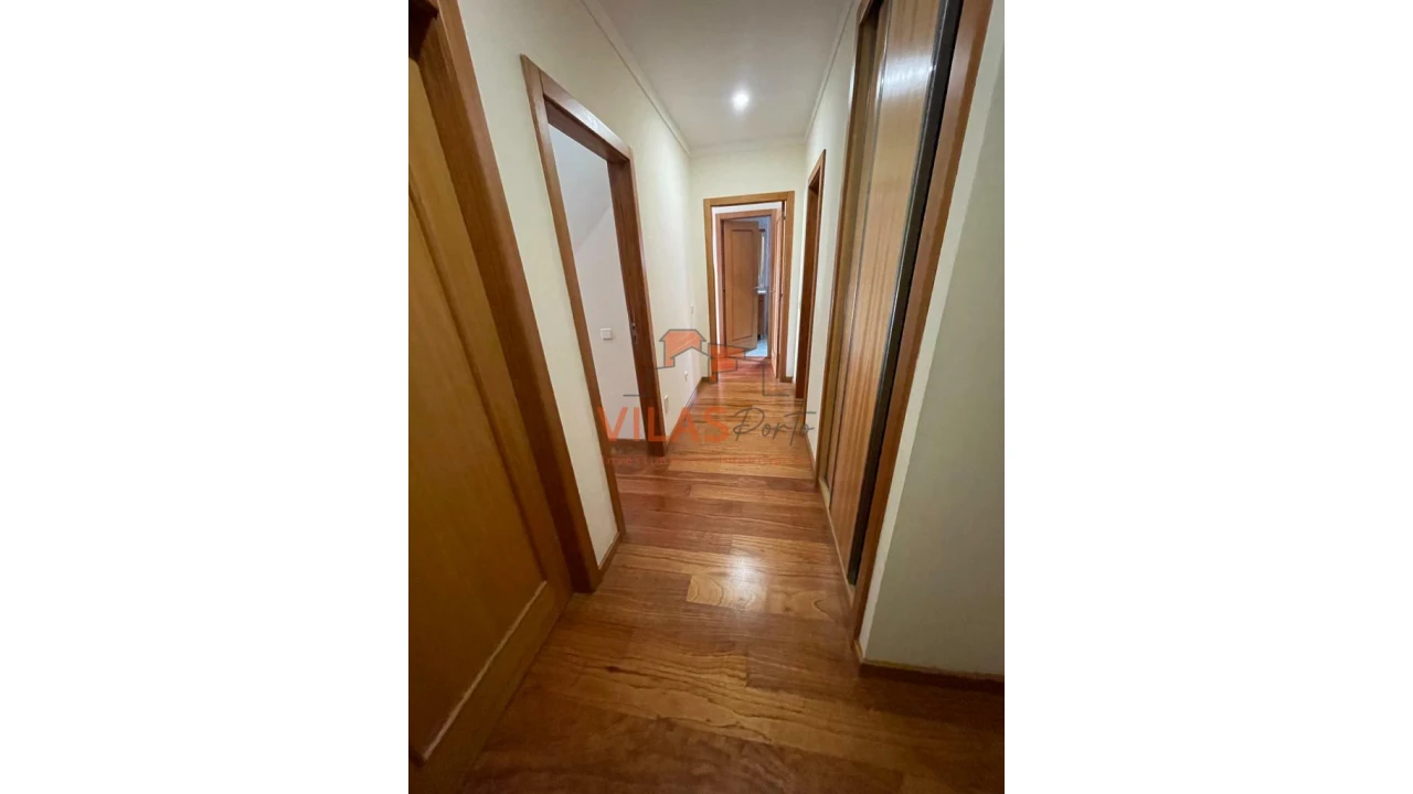 Apartamento T3 para Venda em Gandra Foto 5