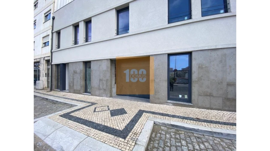 Garagem para Venda em Matosinhos e Leça da Palmeira Foto 4