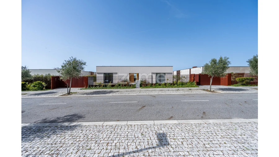 Moradia T4 para Venda em Santa Marinha e São Pedro da Afurada Foto 55
