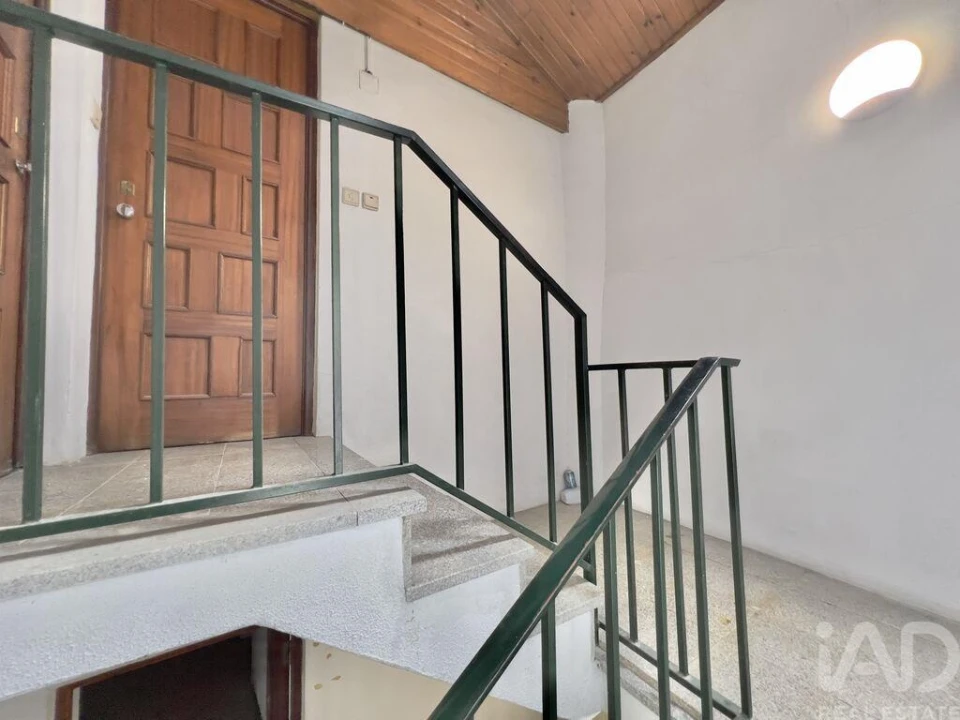 Prédio para Venda em Gouveia (São Pedro e São Julião) Foto 19