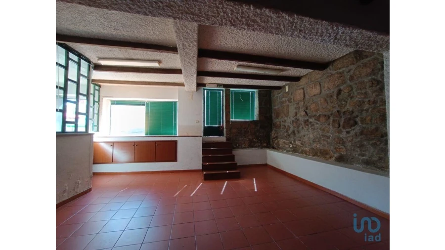 Prédio para Venda em Gouveia (São Pedro e São Julião) Foto 11