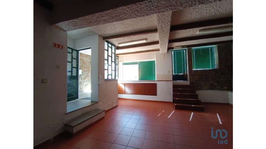 Prédio para Venda em Gouveia (São Pedro e São Julião) Foto 10
