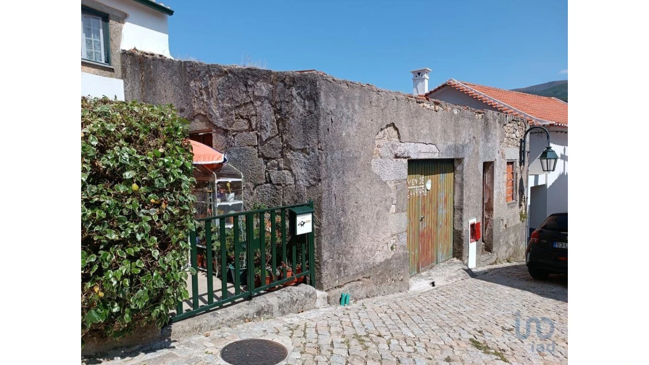 Moradia para Venda em Gouveia (São Pedro e São Julião) Foto 15