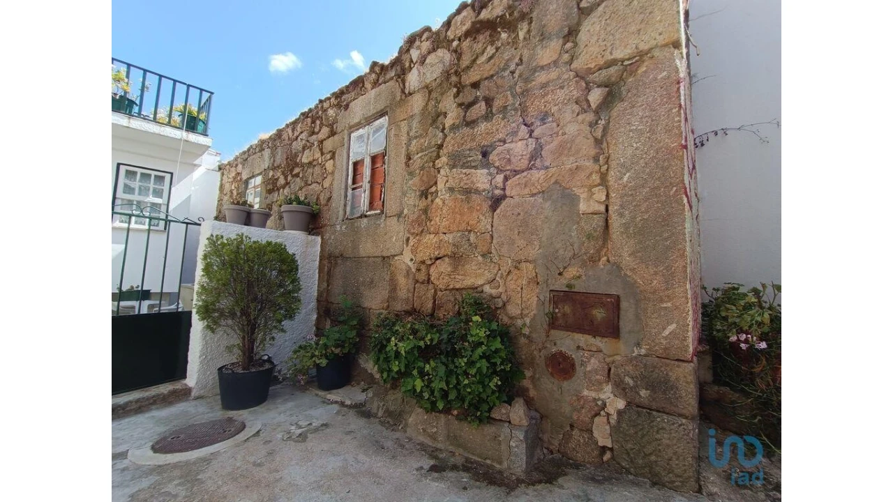 Moradia para Venda em Gouveia (São Pedro e São Julião) Foto 8