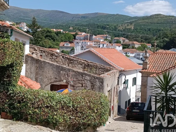 Moradia para Venda em Gouveia (São Pedro e São Julião) Foto 22