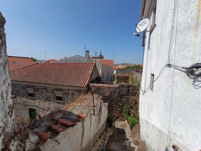 Prédio para Venda em Gouveia (São Pedro e São Julião) Foto 17
