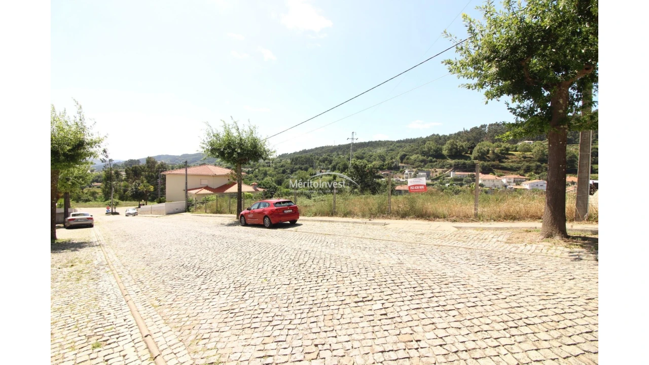 Terreno para Venda em Serzedo e Calvos Foto 6