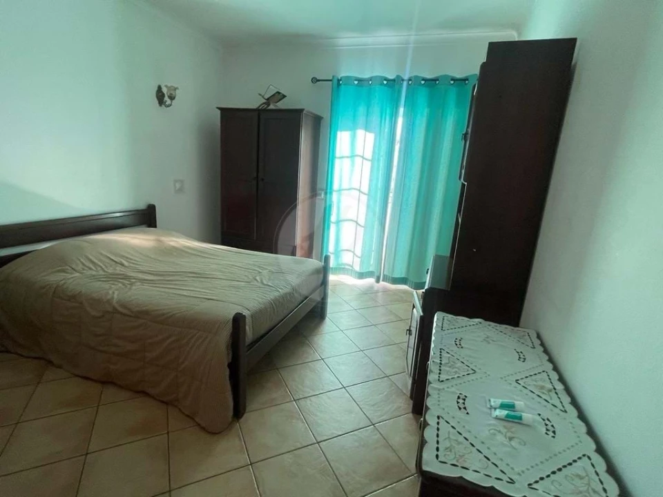 Moradia T3 para Venda em Lagos (São Sebastião e Santa Maria) Foto 9