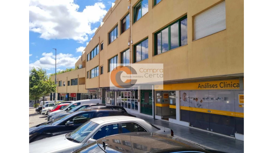 Apartamento T5 para Venda em Caldelas