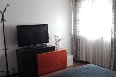 Apartamento T3 para Venda em Anta e Guetim
