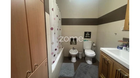 Apartamento T3 para Venda em Anta e Guetim