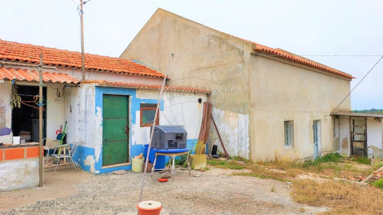 Terreno para Venda em Sines Foto 2