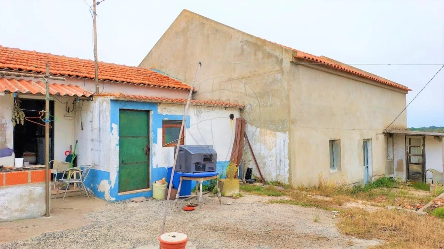 Terreno para Venda em Sines Foto 2