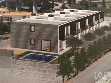 Moradia T3 para Venda em São Martinho